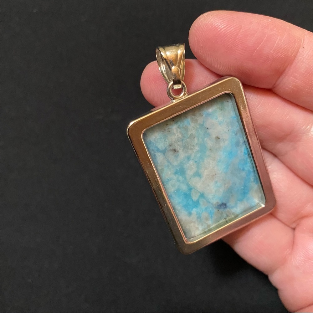 VGT Silver-Tone Turquoise Pendant - Picture 5 of 8